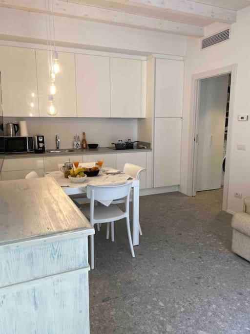 La Casa Di Gio: Piccolo Gioiello In Centro Como Exterior foto